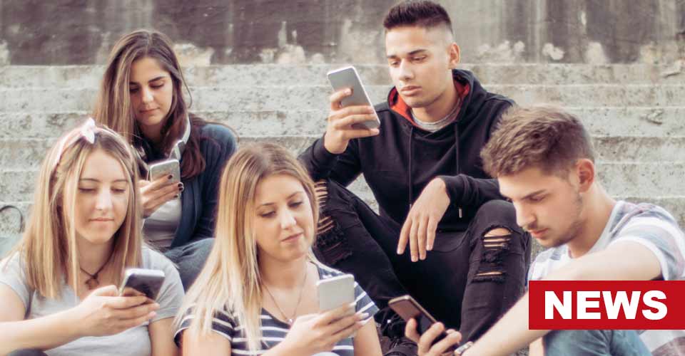 How Social Media Makes Teens Materialistic