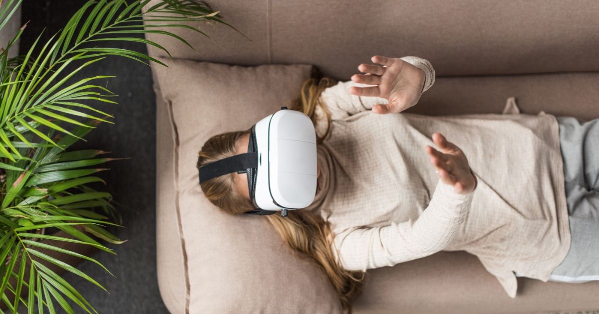 Virtual Reality Revolutionizes Fear Therapy: Groundbreaking Studies Unveil Promising Solutions