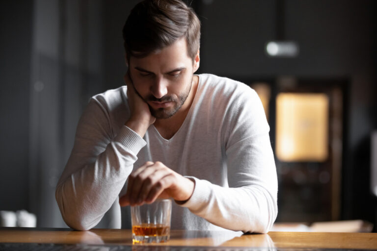 Is It a Habit or an Addiction? Recognizing Problem Gambling Early